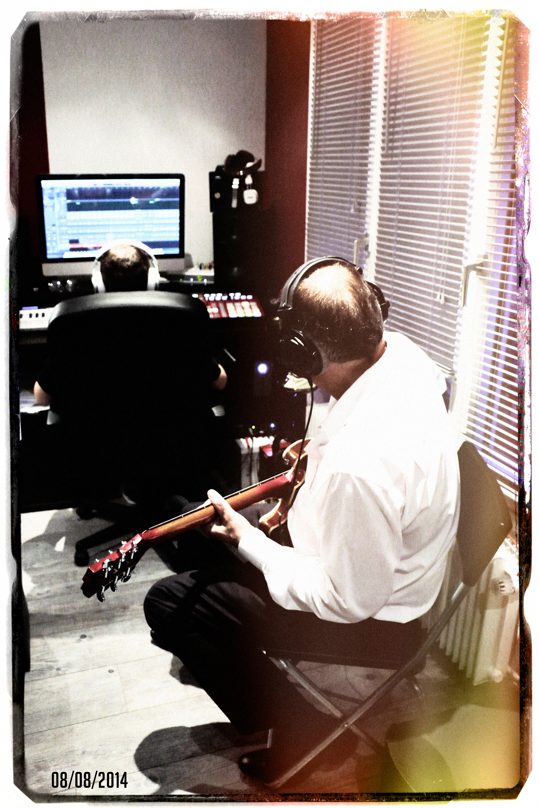 tboon and skal at studio live